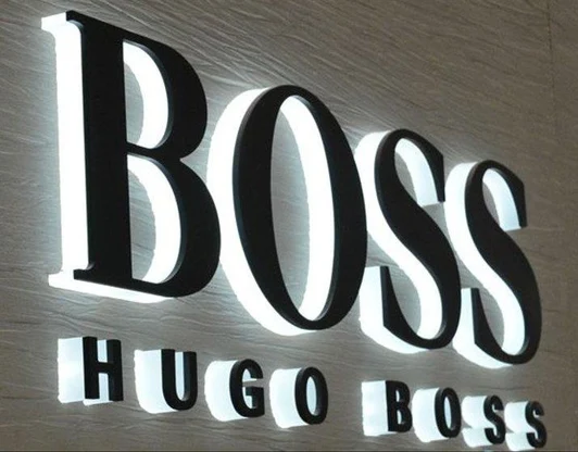 Буквы со световым бортом